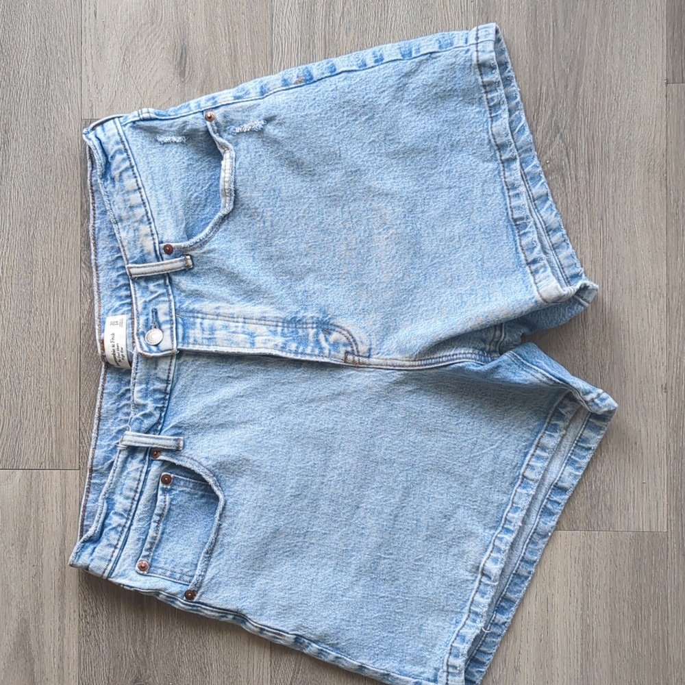 Abercrombie & Fitch, The Dad Short High Rise, blue - Size 32/14